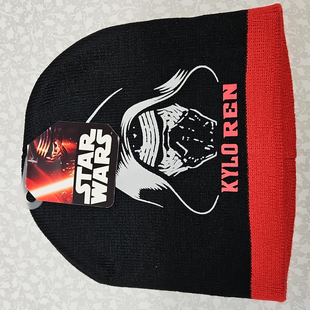 New Disney Star Wars Kylo Ren Stocking Hat